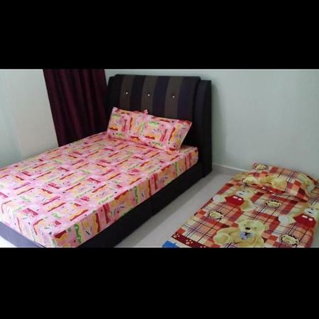 Coral Homestay Pekan Pangkor ภายนอก รูปภาพ