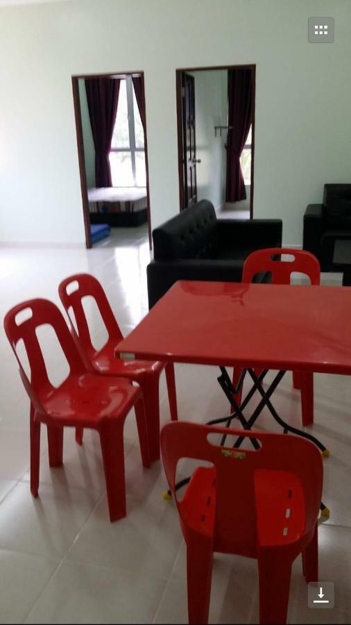 Coral Homestay Pekan Pangkor ภายนอก รูปภาพ