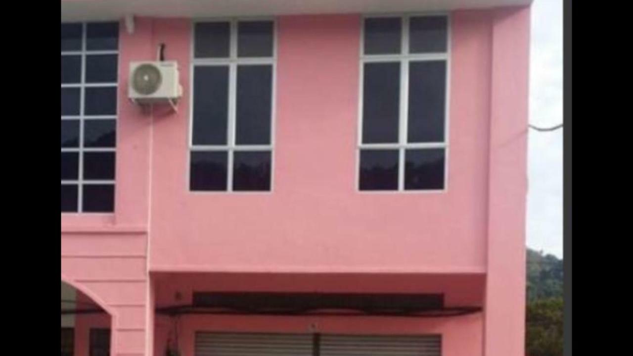 Coral Homestay Pekan Pangkor ภายนอก รูปภาพ